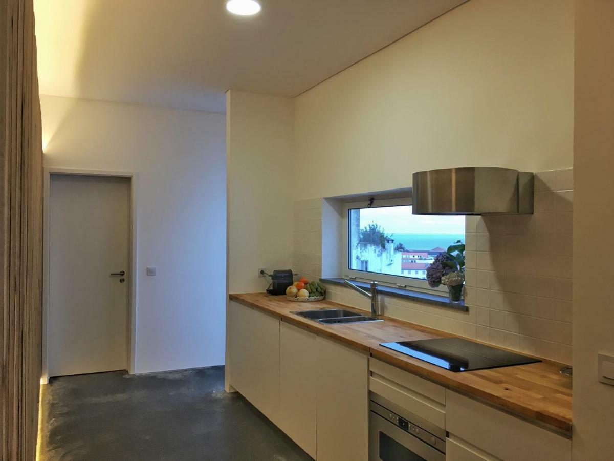 Casa Do Pisao - Cosy And Modern Two-Bedroom Townhouse أنغرا دو إِراويزو المظهر الخارجي الصورة