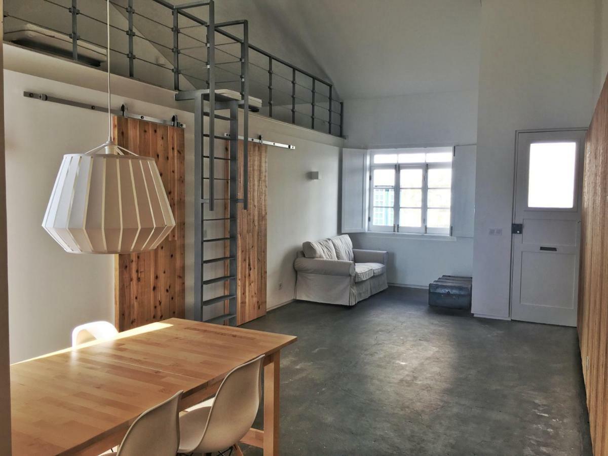 Casa Do Pisao - Cosy And Modern Two-Bedroom Townhouse أنغرا دو إِراويزو المظهر الخارجي الصورة
